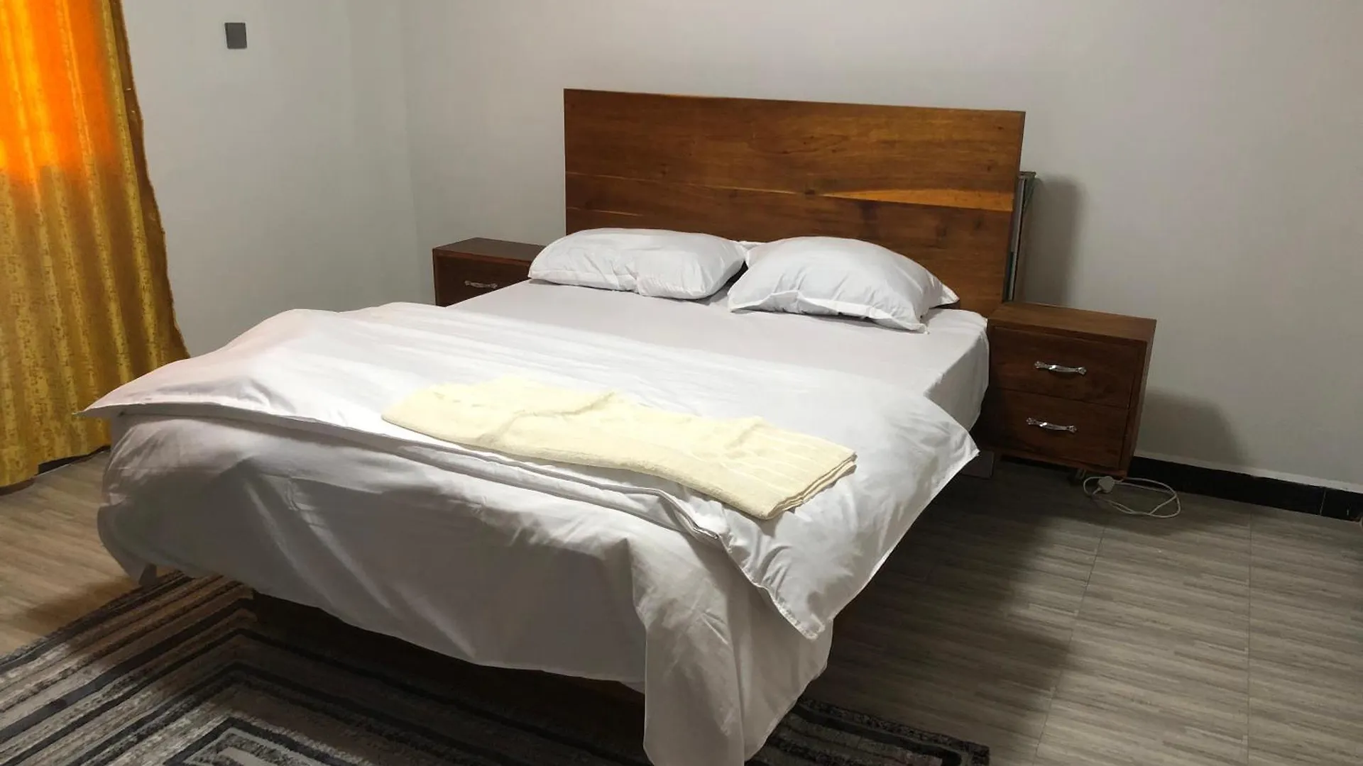 קמפאלה Kk Homes דירה